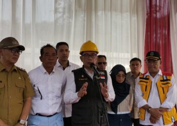 Ridwan Kamil Tinjau Tiga Kecamatan yang Dilintasi Jalan Tambang