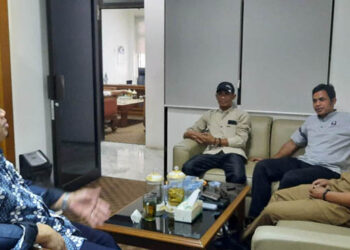 Kades Buanajaya Minta Fathoni Dorong PUPR dan BPBD Datangkan Alat Berat dan Bronjong