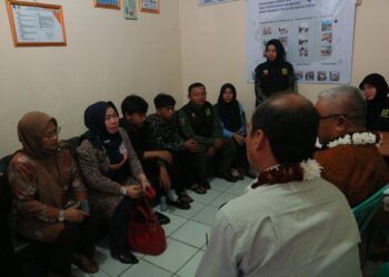 Desa Gunung Putri Dikunjungi Dirjen Kemenkeu dan BNN Berkat Keberhasilan Bentuk Desa Bersinar