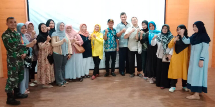 UMKM Desa Gunung Putri Kejar Sertifikasi Halal