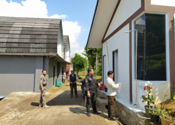 Villa di Sukawangi Diberi “Surat Cinta”