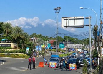One Way Diberlakukan ke Arah Puncak