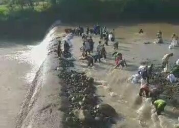 Bendungan Cibeet tak Kunjung Direvitalisasi, GP3A Buat Saluran Manual