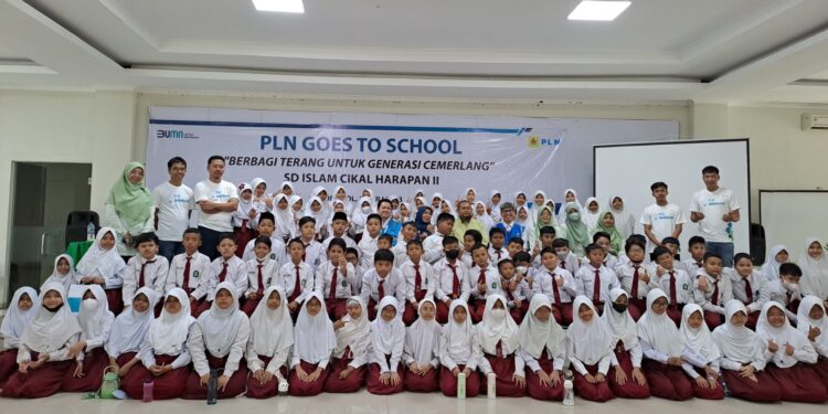 PLN Gunung Putri  Goes To School Edukasi Keselamatan Kelistrikan