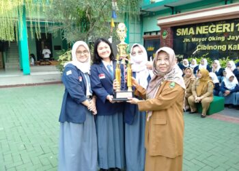 Juara 3 Lomba National School Debating Championship 2023 Tingkat Kabupaten Bogor Diraih SMAN 1 Cibinong