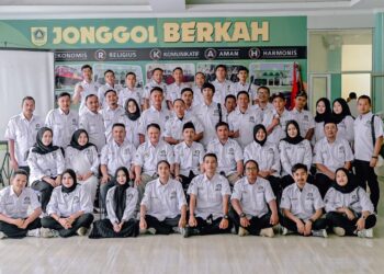 Camat Jonggol Kukuhkan Karang Taruna Kecamatan Jonggol Periode 2023-2028