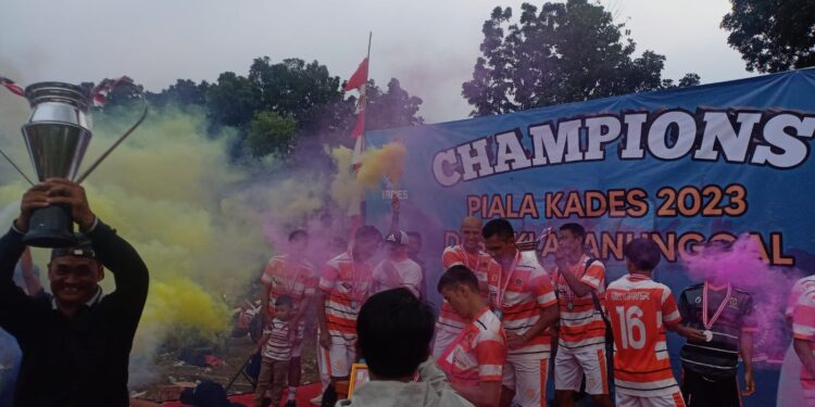 Potensi Sepak Bola jadi Perhatian Kades Klapanunggal