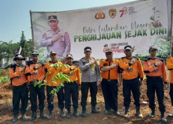 Senkom Mitra Pori Kabupaten Bogor Bersinergi Ikut Serta Penanaman Pohon