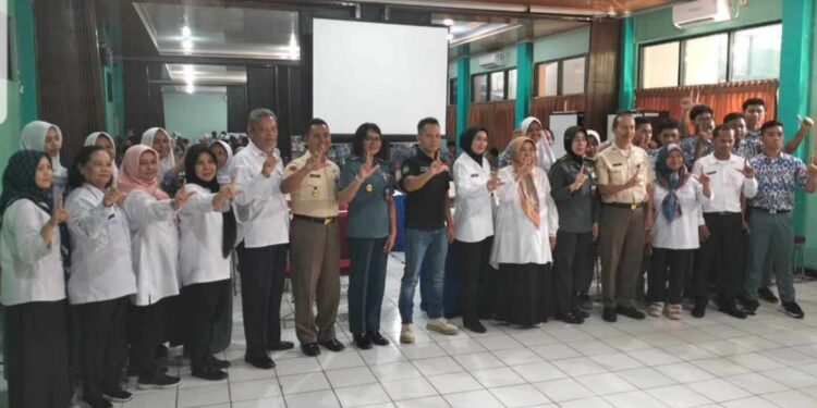 UNHAN Sosialisasi UPA Perpustakaan di SMAN 1 Cibinong