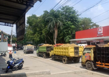 Pengguna Jalan Merasa Terganggu Proyek Urukan Coco Garden