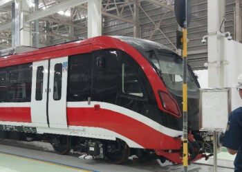 Hari Ini, LRT Jabodebek Beroperasi Terintegrasi dengan Transjakarta