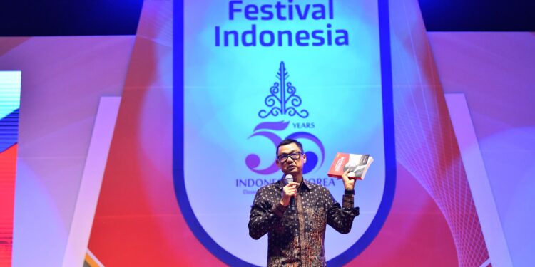 Biografi Jokowi Tulisan Dirut PLN Terbit di Korea Jadi Tokoh Inspiratif Dunia