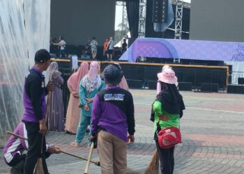 Kasihan, Dimomen HUT ke-391 Kabupaten Tangerang Ada Petugas Kebersihan Belum Terima Gaji