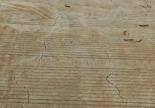 Betonisasi Jalan Mengker – Gunung Batu Seperti Sudah Berumur 3 Tahun Meski Belum Dilintasi Kendaraan