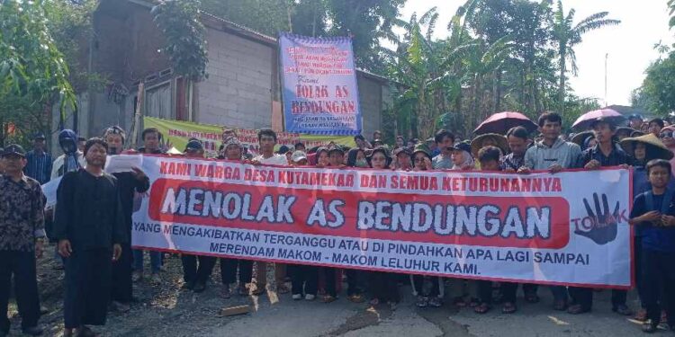 Pembangunan As Bendungan Cibeet Ditolak Warga Kutamekar, H.Mulyadi Akan Berikan yang terbaik untuk Warga