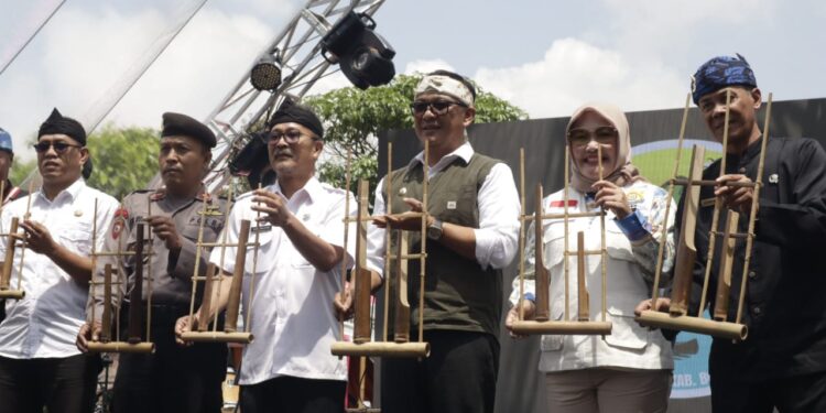 Jambore Desa Wisata, Iwan Setiawan Ajak Semua Unsur Untuk Berkolaborasi Dalam Membangun Pariwisata di Kabupaten Bogor