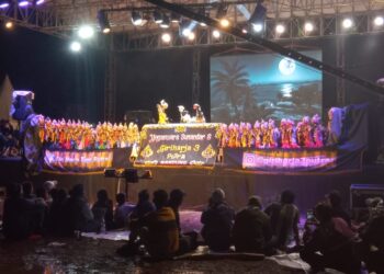 Wayang Golek dan Bazar UMKM di Lapangan Cikeas Nagrak Dipenuhi Ribuan Warga
