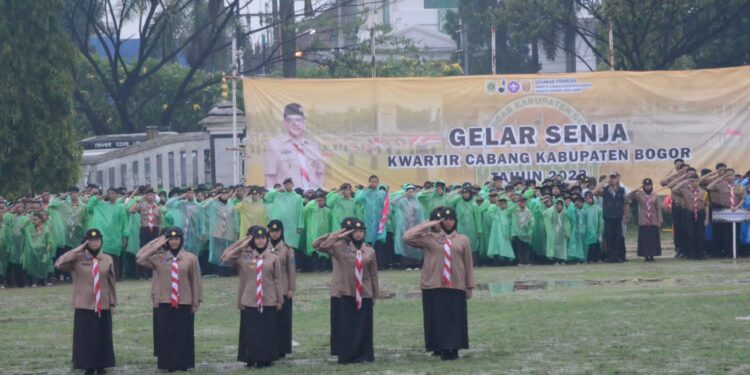 Bangkitkan Semangat Bela Negara, Kwarcab Pramuka Kabupaten Bogor Adakan Gelar Senja