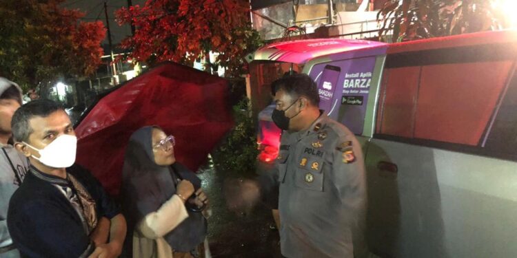Polsek Kemang Olah TKP Mayat Wanita di Perum Telaga Cikahuripan Chandraloka