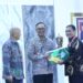 Penganugerahan Inovasi Daerah, Iwan Setiawan Beri Penghargaan Kepada Para Inovator