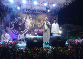 Majelis Taklim Desa Bojong Adakan Tablig Akbar pada Milad Pertama