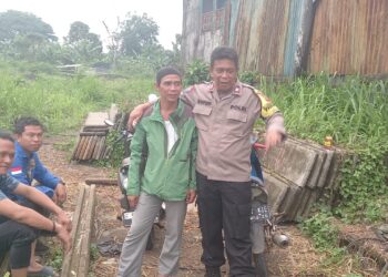 Sambangi Warga, Ini Pesan Bhabinkamtibmas Polsek Babakan Madang