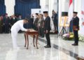Bey Triadi Lantik Asmawa Tosepu Jadi Pj Bupati Bogor