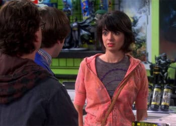 Meski tak Merokok, Kate Micucci Kena Kanker Paru. Ini Penyebabnya!