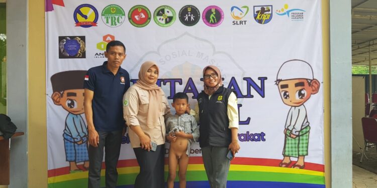 IPSM Gunung Putri Khitan Ratusan Anak