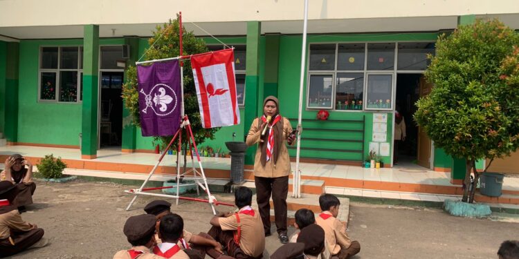 SDN Narogong Gelar Persami Untuk Tingkatkan Kemandirian Siswa