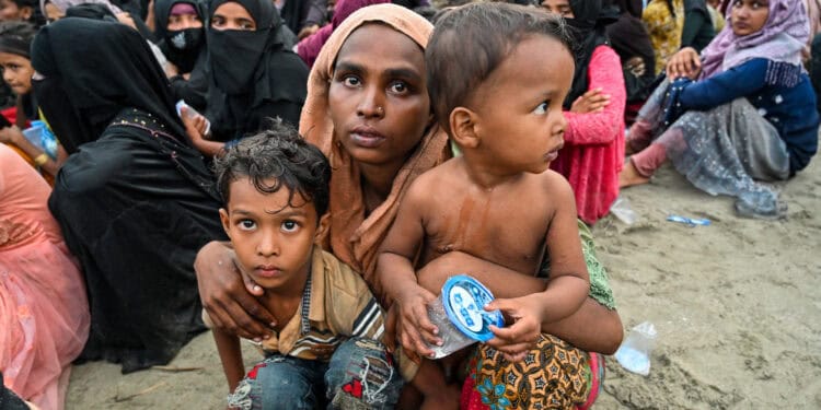 Pengungsi Rohingya Bakal Dibahas di KTT ASEAN