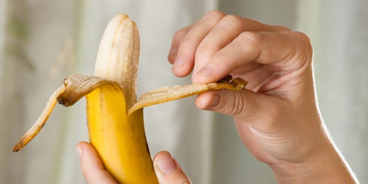 Konsumsi 4 Buah Ini Aman untuk Penderita Hipertensi