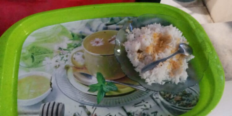 20 Warga Keracunan Makanan Gratis
