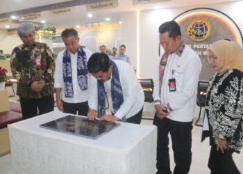 Optimalkan Pelayanan, Menteri ATR / BPN Resmikan Loket Pelayanan