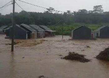 Perumahan Puri Asri 3 Terendam Banjir Lebih dari 1 Meter