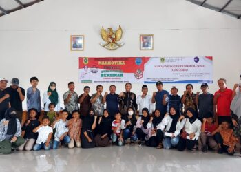 Remaja Ciangsana Diberi Pemahaman Bijak Penggunaan Media Sosial dan Bahaya Narkoba