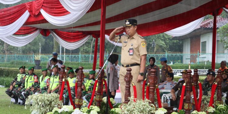 Meski Hujan, Asmawa Tosepu Pimpin Apel Mantap Brata 2024 Tahap Pungut Suara