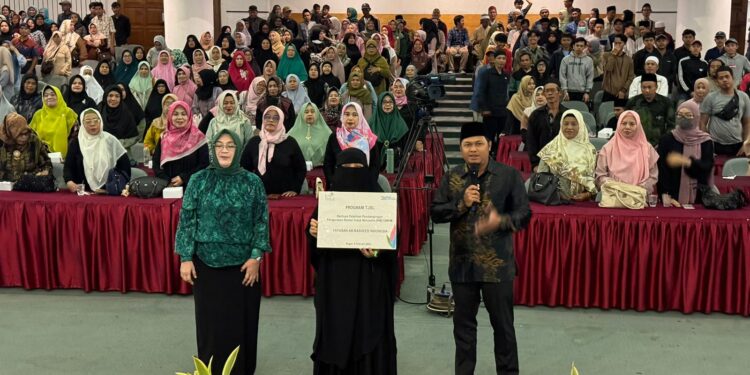 PLN Peduli Gandeng Yayasan Ar-Rasheed Beri Pelatihan Pembuatan NIB Untuk Pelaku UMKM