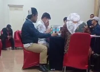 Potret Merah Aplikasi SIREKAP Berubah-ubah, Sinkronisasi Rekapitulais Suara Kecamatan Gunungputri “AJAIB”