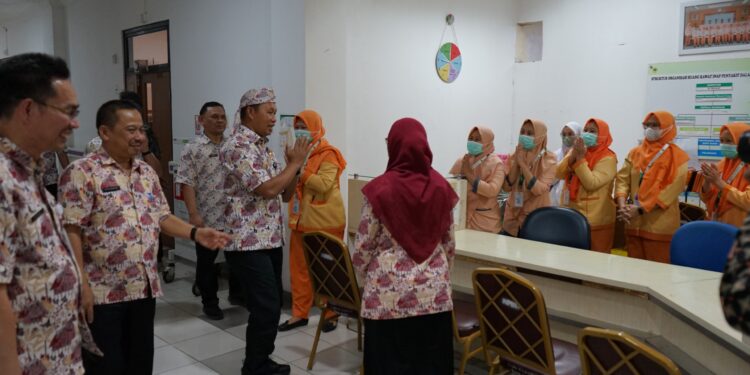 Kunjungi RSUD Cileugsi, Pj Bupati Akan Wujudkan Jadi Rumah Sakit Rujukan Bermutu