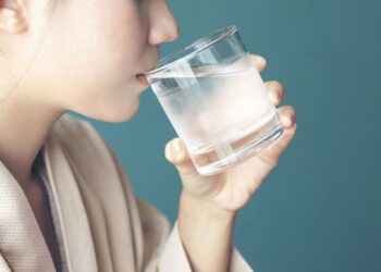 Sering Minum Es, Simak Artikel Ini