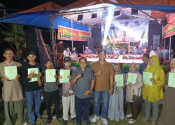 BPN Bogor II Bagikan 50 Sertifikat PTSL Untuk Warga Sukagalih di Moment Sedekah Bumi