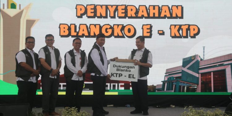 Adminduk, Mudahkan Warga Bogor Urus Administrasi Dengan Pelayanan One Day Service