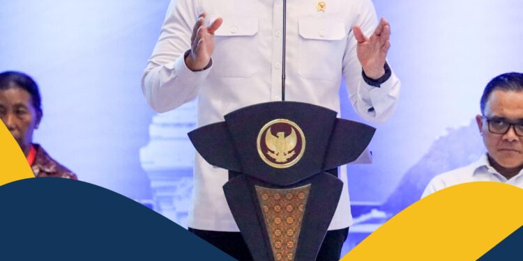 Untuk Pertama Kali, Sertifikat Tanah Elektrik di Bagikan Presiden Jokowi dan Menteri AHY
