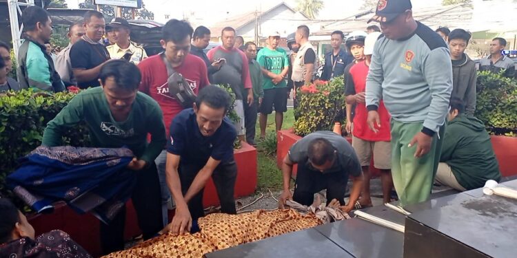 Petugas Cleaning Service Temukan Mayat di Gerbang BRIN