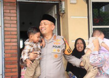 Kapolres Bogor Kunjungi Kediaman Bayi Tertukar