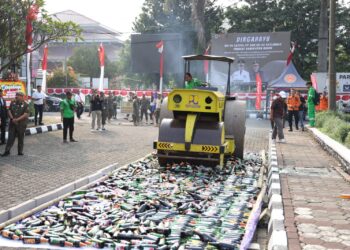 HUT Pol PP ke 74, Diisi Atraksi dan Pemusnahan Barang Razia