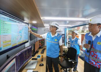 Pastikan Keandalan Listrik, Dirut PLN Tinjau Posko Utama Kelistrikan KTT WWF