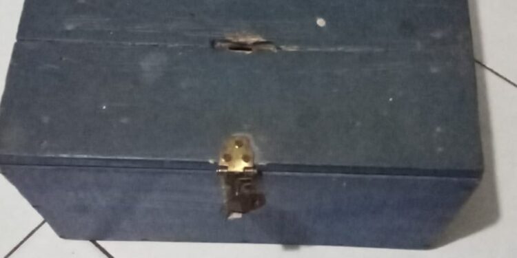 Pegangan Asongan Curi Kotak Amal Mushola Baitturohim