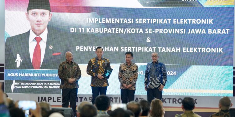 Menteri AHY Luncurkan Implementasi Layanan Elektronik di 11 Kantah se-Jawa Barat